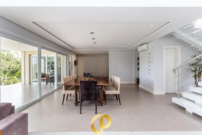 🏡 Casa imponente com 415m² em terreno de 1.500m²! ✨: 7ª foto da galeria de imagens do imóvel