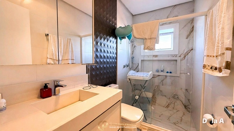Sofisticação e conforto no Alphaville Gravataí | 3 suítes e 232m²: 3ª foto da galeria de imagens do imóvel