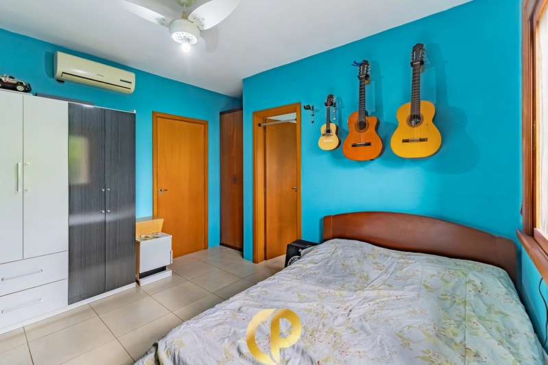 🏡 Casa clássica com 350m², 5 dormitórios, pé-direito duplo e ótima localização! ✨: 22ª foto da galeria de imagens do imóvel