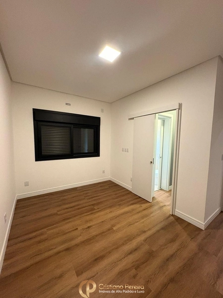🏡 Casa de Alto Padrão em Condomínio Cyrela com Arquitetura Moderna e Acabamentos Premium: 12ª foto da galeria de imagens do imóvel