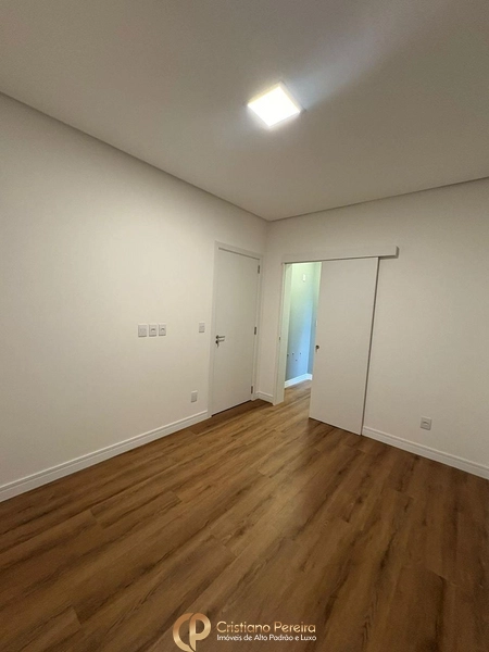 🏡 Casa de Alto Padrão em Condomínio Cyrela com Arquitetura Moderna e Acabamentos Premium: 16ª foto da galeria de imagens do imóvel