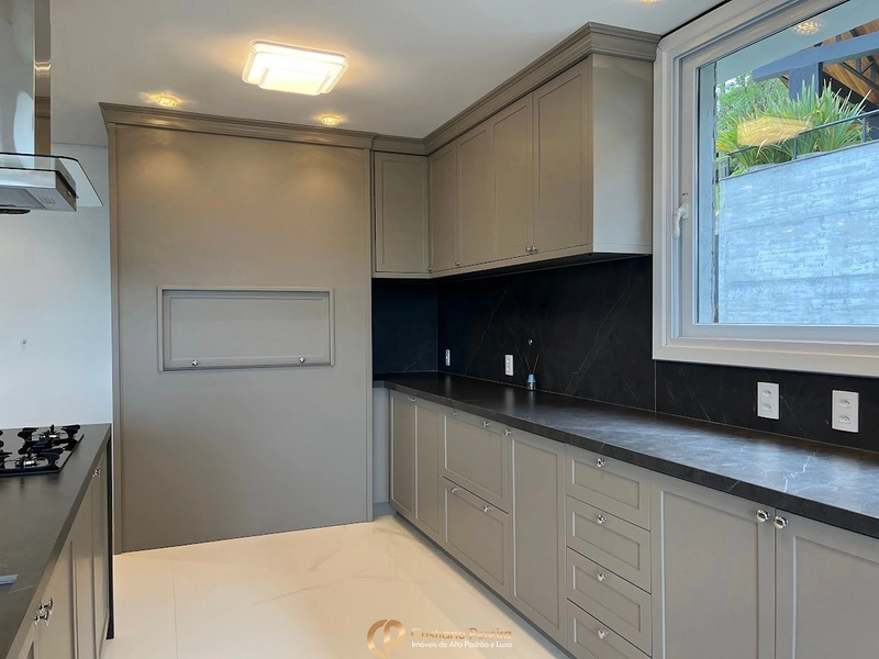 Exclusiva residência no Aspen Mountain com 5 suítes e vista para o vale em Gramado: 5ª foto da galeria de imagens do imóvel