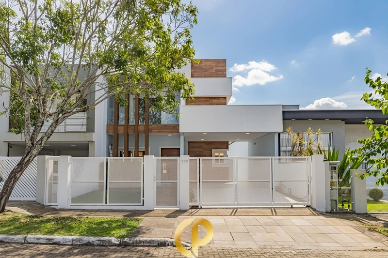 Lindo sobrado no bairro Reserva do Arvoredo: 1ª foto da galeria de imagens do imóvel