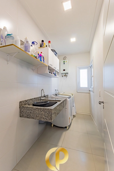 Lindo sobrado no bairro Reserva do Arvoredo: 3ª foto da galeria de imagens do imóvel