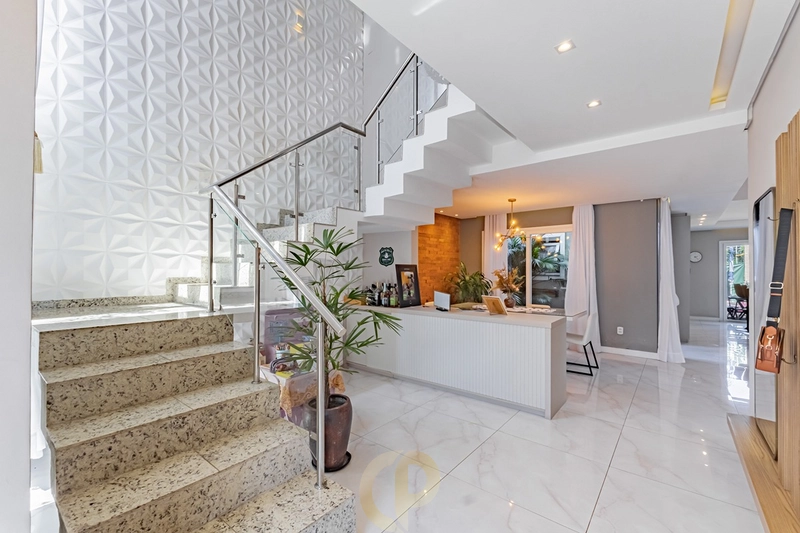 ✨ Conforto e espaço: casa com 4 dormitórios à venda em Villa Lucchesi: 37ª foto da galeria de imagens do imóvel