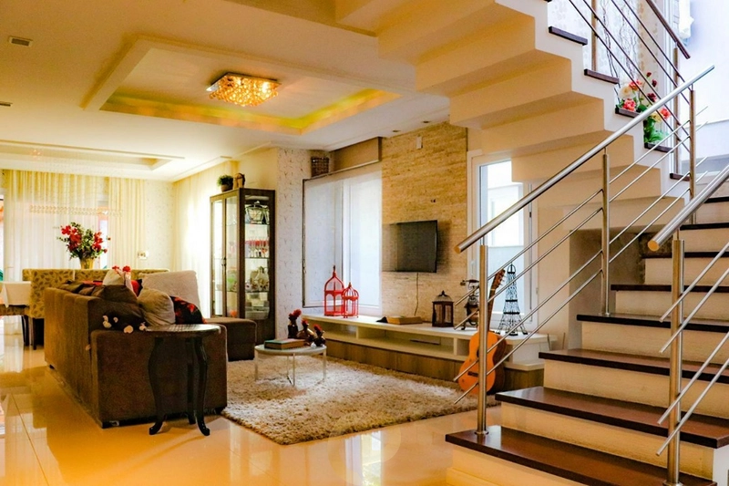 🏡 Casa moderna com 3 dormitórios, lareira, sacadas e espaço gourmet! ✨: 5ª foto da galeria de imagens do imóvel