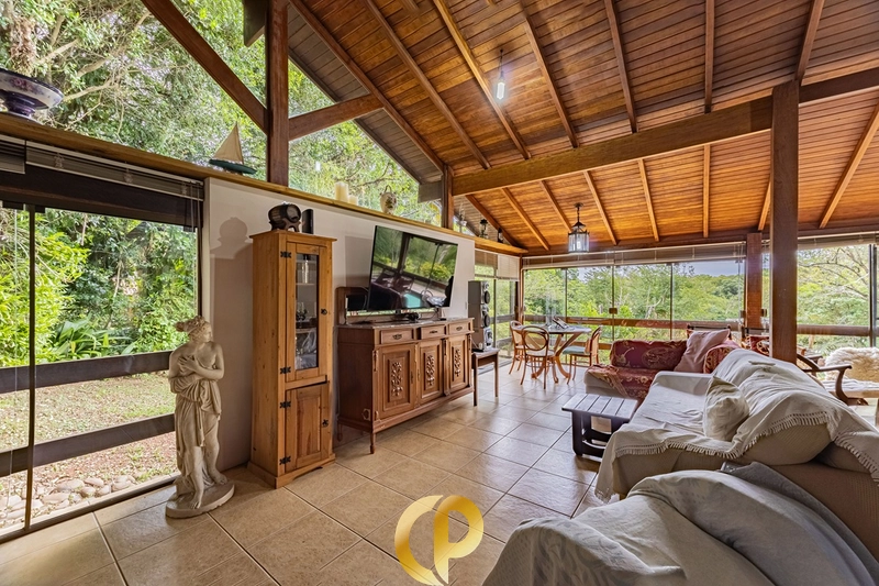 Bela casa na Paragem: 17ª foto da galeria de imagens do imóvel