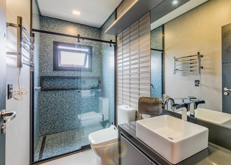 Alto padrão, porteira fechada e pronto para viver – Alphaville Gravataí 🏡✨: 8ª foto da galeria de imagens do imóvel