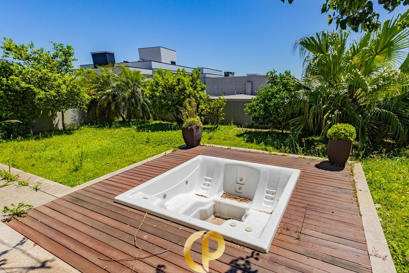 Sobrado semimobiliado com 3 suítes no Alphaville: 49ª foto da galeria de imagens do imóvel