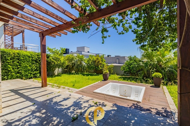 Sobrado semimobiliado com 3 suítes no Alphaville: 17ª foto da galeria de imagens do imóvel