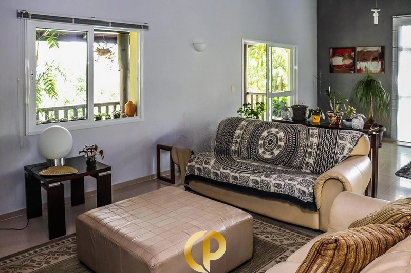 🏡 Casa com 280m² em terreno de 1.800m², piscina, lareira e espaço gourmet!: 6ª foto da galeria de imagens do imóvel