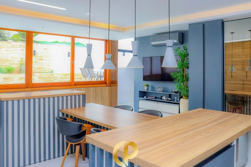 ✨ Casa luxuosa com 300m², piscina, espaço gourmet e energia solar! 🏡: 2ª foto da galeria de imagens do imóvel