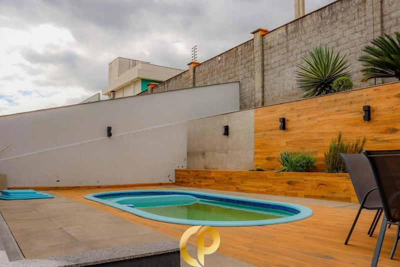 ✨ Casa luxuosa com 300m², piscina, espaço gourmet e energia solar! 🏡: 5ª foto da galeria de imagens do imóvel