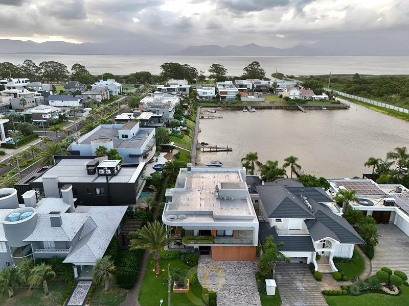 ✨ Mansão com vista para a Marina no Velas da Marina: 3ª foto da galeria de imagens do imóvel