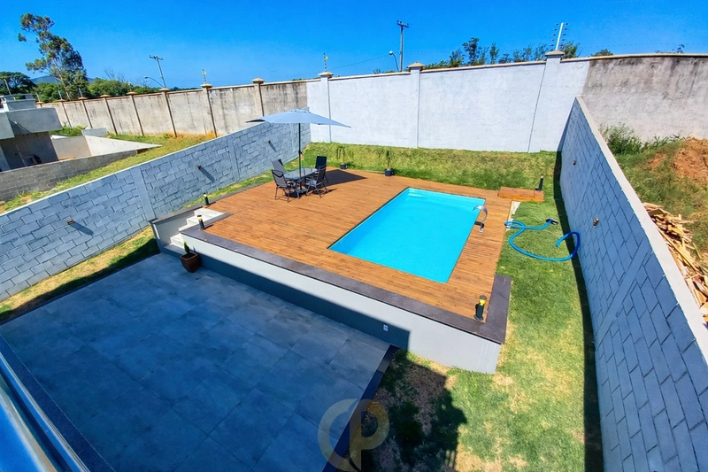 🏡 Casa moderna e integrada com 300m², sacadas, espaço gourmet e piscina.: 11ª foto da galeria de imagens do imóvel
