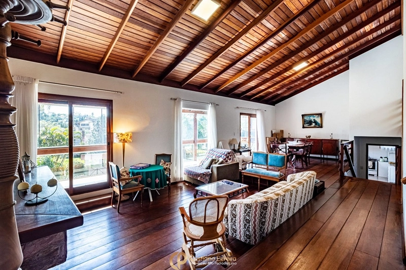 🏡 Casa ampla com 450m², 4 dormitórios, suíte máster, sala de jogos e espaço gourmet! ✨: 7ª foto da galeria de imagens do imóvel