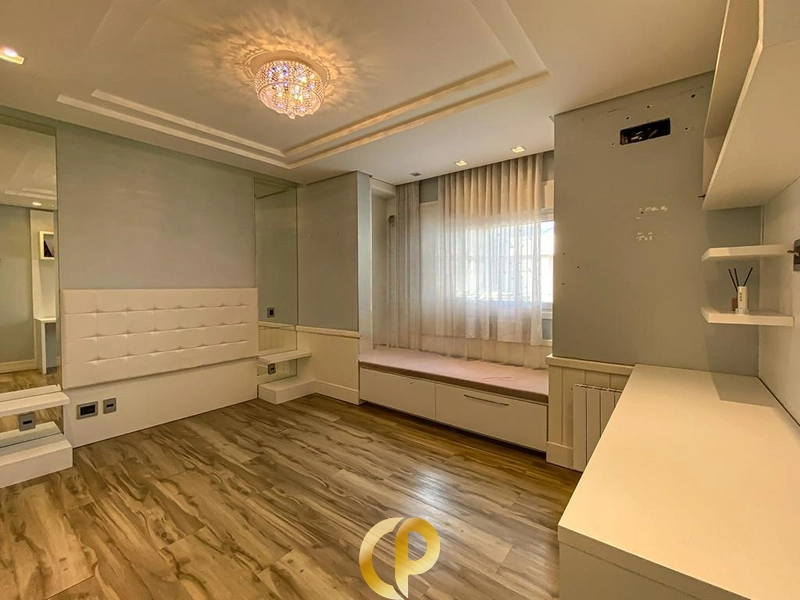 🏡 Casa clássica com 3 suítes, elevador, piso aquecido e espaço gourmet! ✨: 7ª foto da galeria de imagens do imóvel