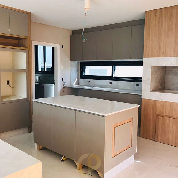 ✨ Residência exclusiva com 6 suítes no Condomínio Enseada — sofisticação em cada detalhe: 14ª foto da galeria de imagens do imóvel