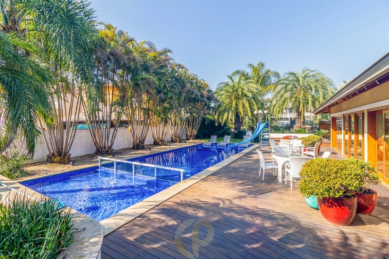 Sobrado encantador com 6 suítes no Alphaville na fase 1: 6ª foto da galeria de imagens do imóvel