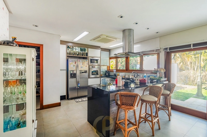 Sobrado encantador com 6 suítes no Alphaville na fase 1: 18ª foto da galeria de imagens do imóvel