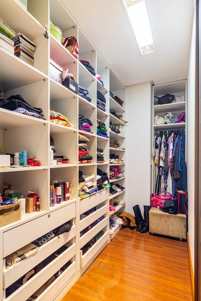 Sobrado encantador com 6 suítes no Alphaville na fase 1: 29ª foto da galeria de imagens do imóvel