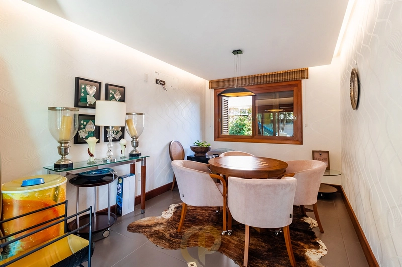 Sobrado encantador com 6 suítes no Alphaville na fase 1: 14ª foto da galeria de imagens do imóvel