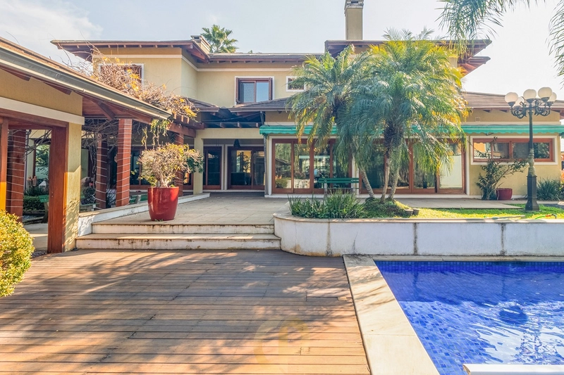 Sobrado encantador com 6 suítes no Alphaville na fase 1: 13ª foto da galeria de imagens do imóvel