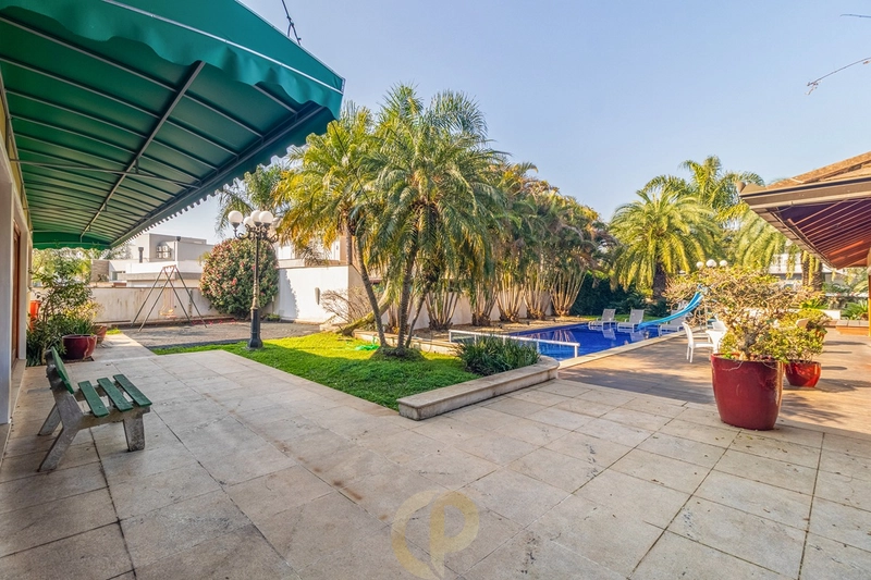 Sobrado encantador com 6 suítes no Alphaville na fase 1: 10ª foto da galeria de imagens do imóvel