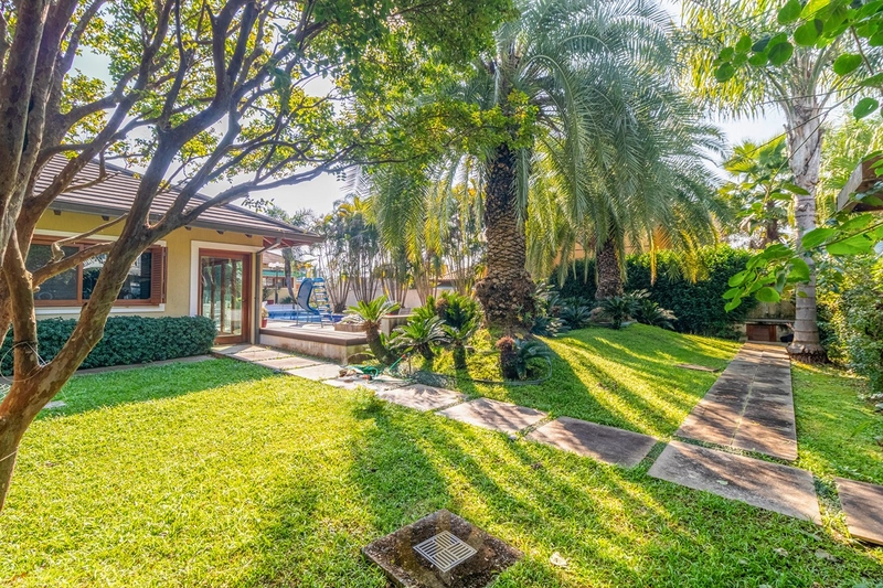 Sobrado encantador com 6 suítes no Alphaville na fase 1: 5ª foto da galeria de imagens do imóvel