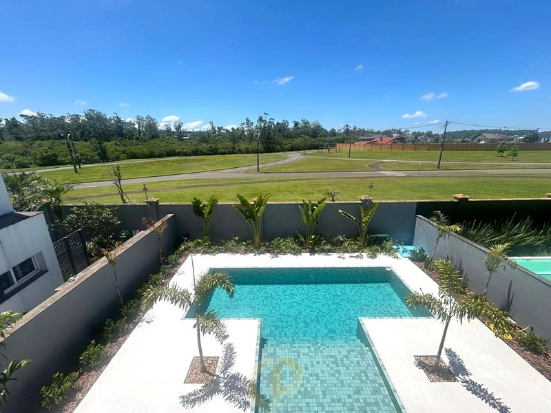 Lindo sobrado na fase II do Alphaville: 2ª foto da galeria de imagens do imóvel