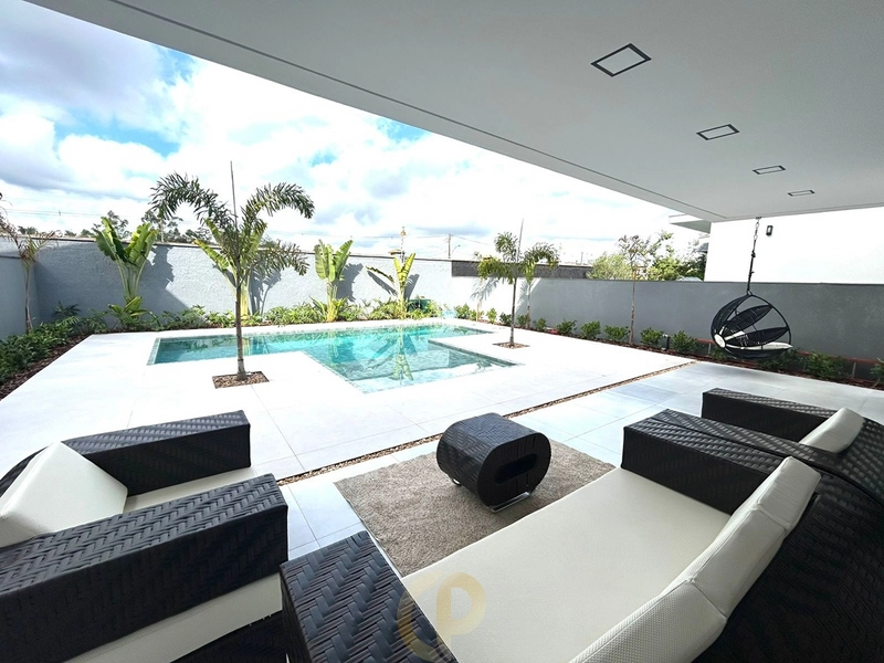 Lindo sobrado na fase II do Alphaville: 3ª foto da galeria de imagens do imóvel