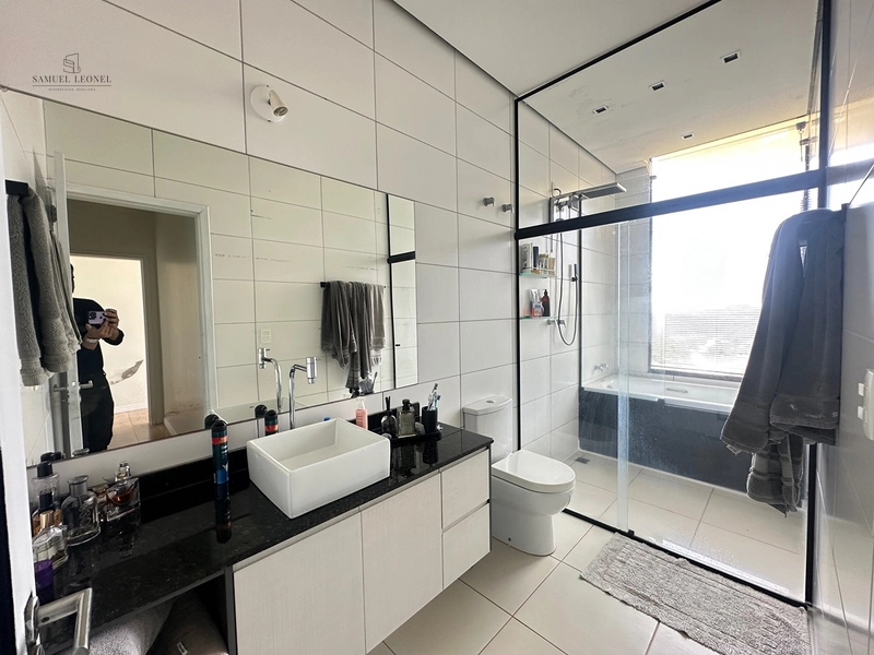 Casa a venda mobiliada em condomínio fechado por 875000: 5ª foto da galeria de imagens do imóvel