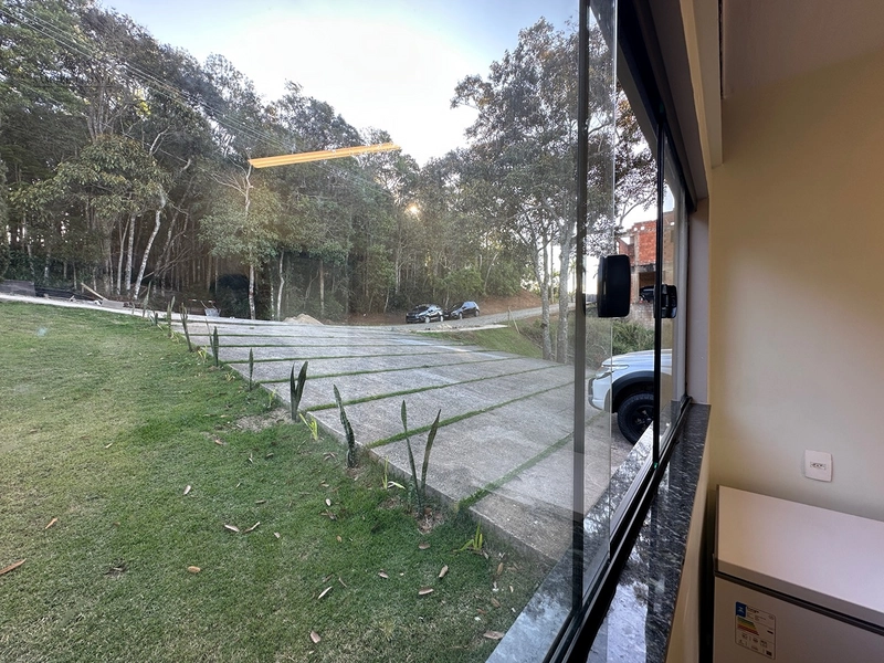 Casa a venda mobiliada em condomínio fechado por 875000: 50ª foto da galeria de imagens do imóvel