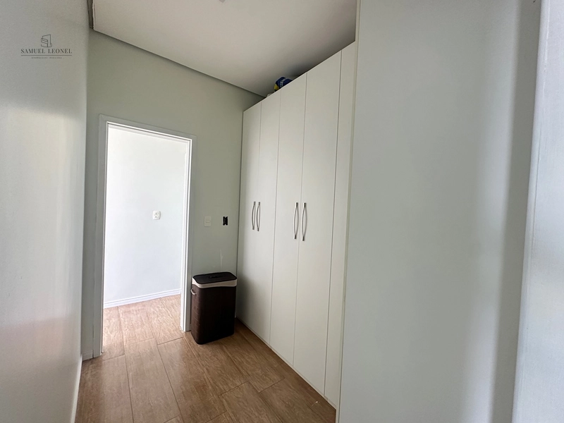 Casa a venda mobiliada em condomínio fechado por 875000: 9ª foto da galeria de imagens do imóvel