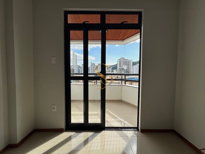 Apartamento de 3 Quartos com Suíte à Venda no Granbery – Juiz de Fora: 3ª foto da galeria de imagens do imóvel