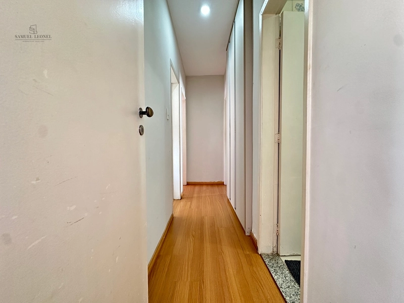 Apartamento Com Todos Planejados de Três Quartos Um Suíte e Com Duas Vaga de Garagem no Bairro Vale do Ipê Juiz de Fora MG: 4ª foto da galeria de imagens do imóvel