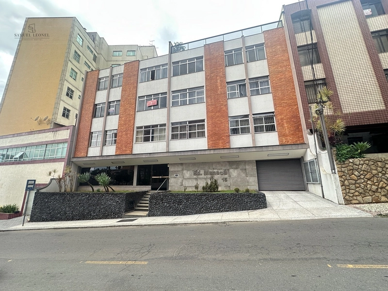 Adquira um apartamento mobiliado de três quartos um suíte e com duas vaga de garagem no Vale do ipê Juiz de Fora MG : 2ª foto da galeria de imagens do imóvel