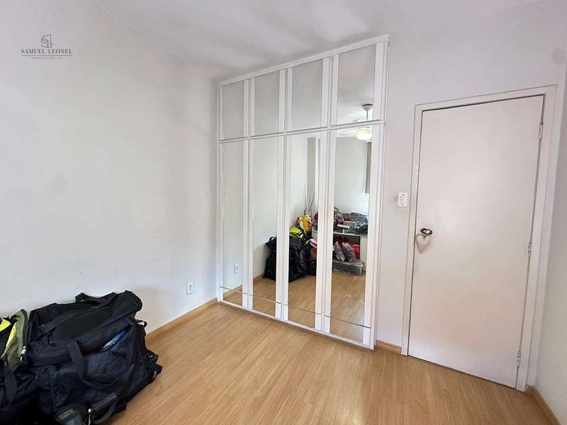 Apartamento Com Todos Planejados de Três Quartos Um Suíte e Com Duas Vaga de Garagem no Bairro Vale do Ipê Juiz de Fora MG: 6ª foto da galeria de imagens do imóvel