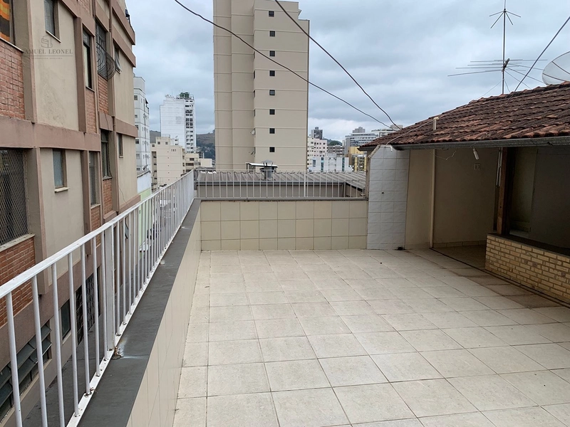Cobertura com terraço livre independente com churrasqueira de tijolinho no centro de Juiz de Fora a venda : 18ª foto da galeria de imagens do imóvel