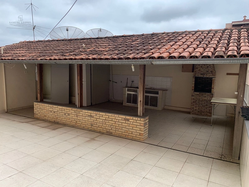 Cobertura com terraço livre independente com churrasqueira de tijolinho no centro de Juiz de Fora a venda : 1ª foto da galeria de imagens do imóvel