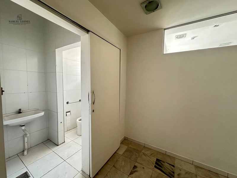 Loja comercial disponível a venda no calçadão da halfed: 10ª foto da galeria de imagens do imóvel