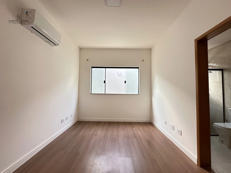 Casa linear a venda no condomínio fechado residencial alvim: 3ª foto da galeria de imagens do imóvel