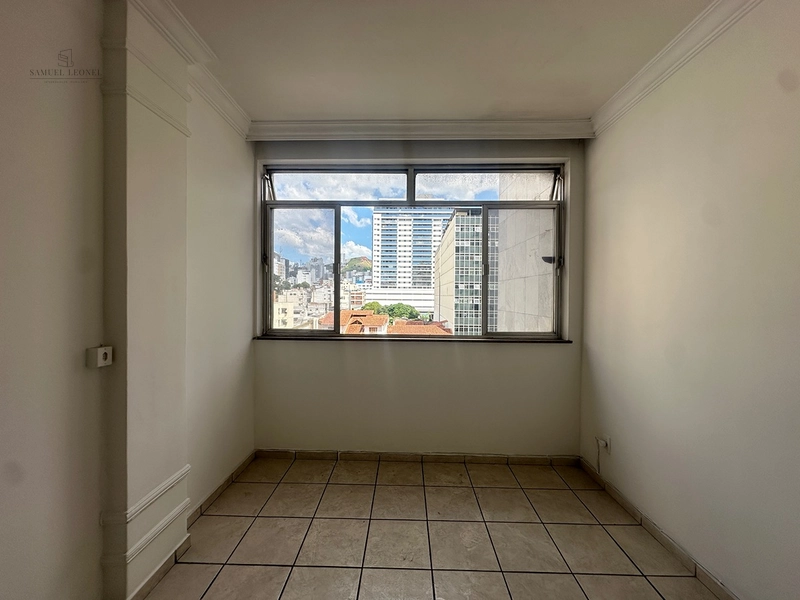 Apartamento quitinete na avenida Itamar Franco para venda : 3ª foto da galeria de imagens do imóvel