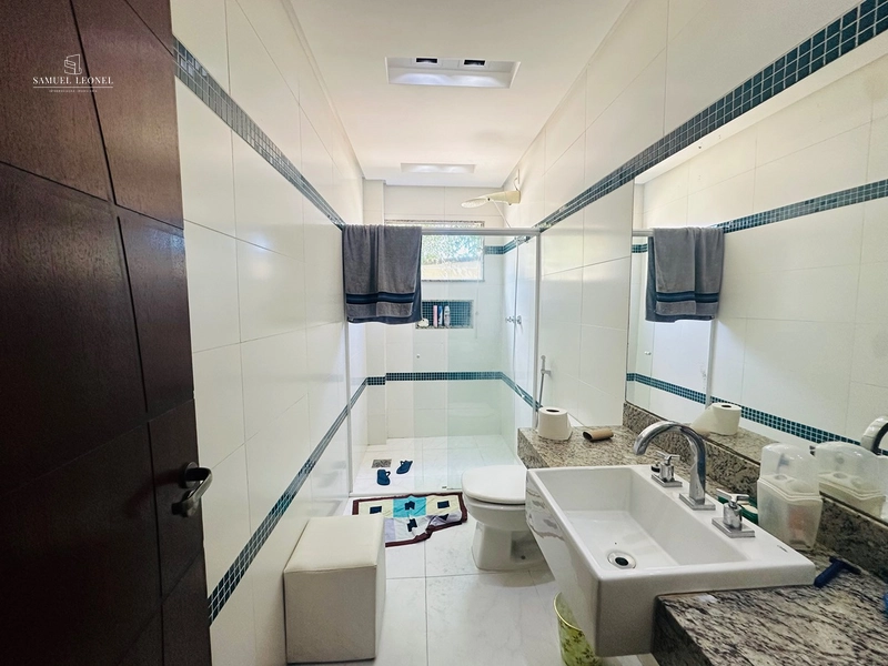 Casa à Venda no Parque das Palmeiras com 5 Quartos 2 Suítes Piscina e Área Gourmet em Juiz de Fora: 13ª foto da galeria de imagens do imóvel