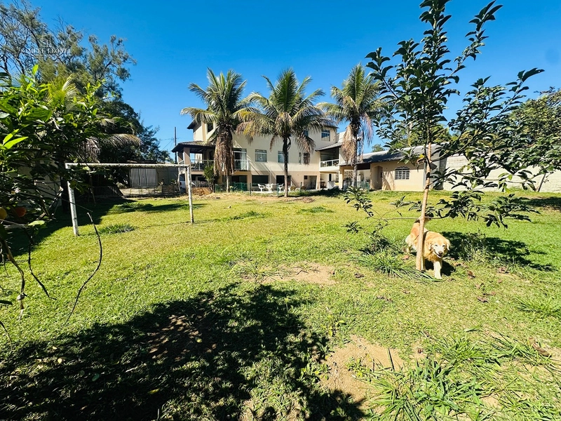 Casa à Venda no Parque das Palmeiras com 5 Quartos 2 Suítes Piscina e Área Gourmet em Juiz de Fora: 2ª foto da galeria de imagens do imóvel