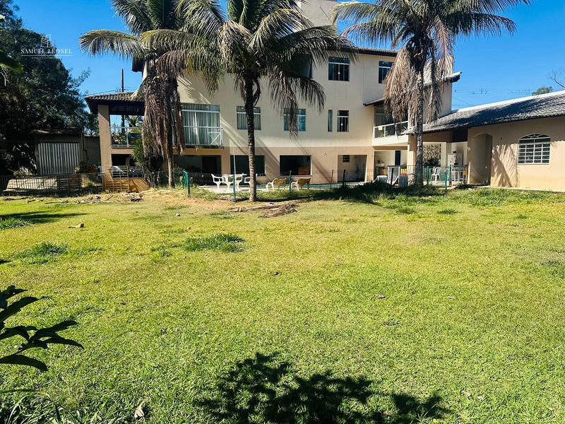 Casa à Venda no Parque das Palmeiras com 5 Quartos 2 Suítes Piscina e Área Gourmet em Juiz de Fora: 1ª foto da galeria de imagens do imóvel