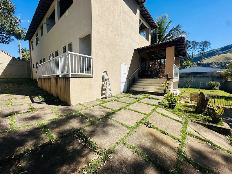 Casa à Venda no Parque das Palmeiras com 5 Quartos 2 Suítes Piscina e Área Gourmet em Juiz de Fora: 23ª foto da galeria de imagens do imóvel