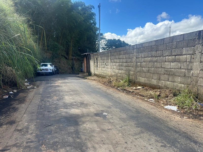 Terreno de 886 m² à venda no Borboleta, Juiz de Fora – Excelente oportunidade para construtores e investidores: 2ª foto da galeria de imagens do imóvel