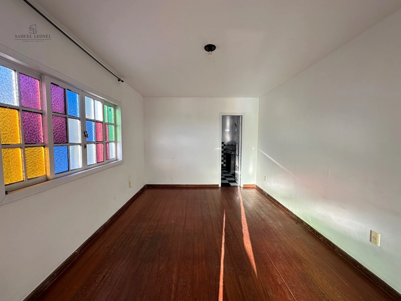 Casa duplex com três quartos três salas varanda grande à venda no bairro aeroporto : 21ª foto da galeria de imagens do imóvel