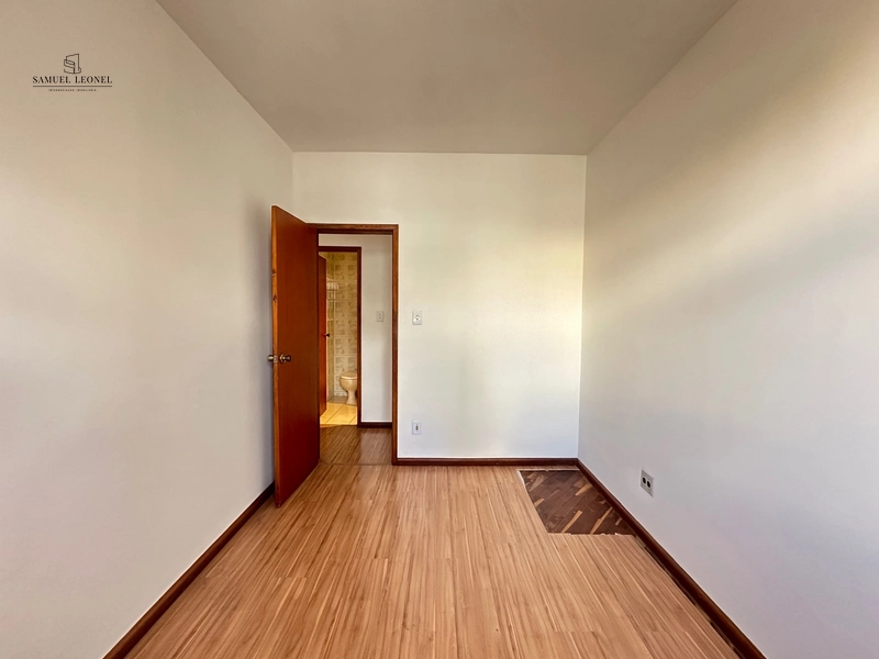 Apartamento 2 quartos e um banheiro com elevador e vaga de garagem: 5ª foto da galeria de imagens do imóvel